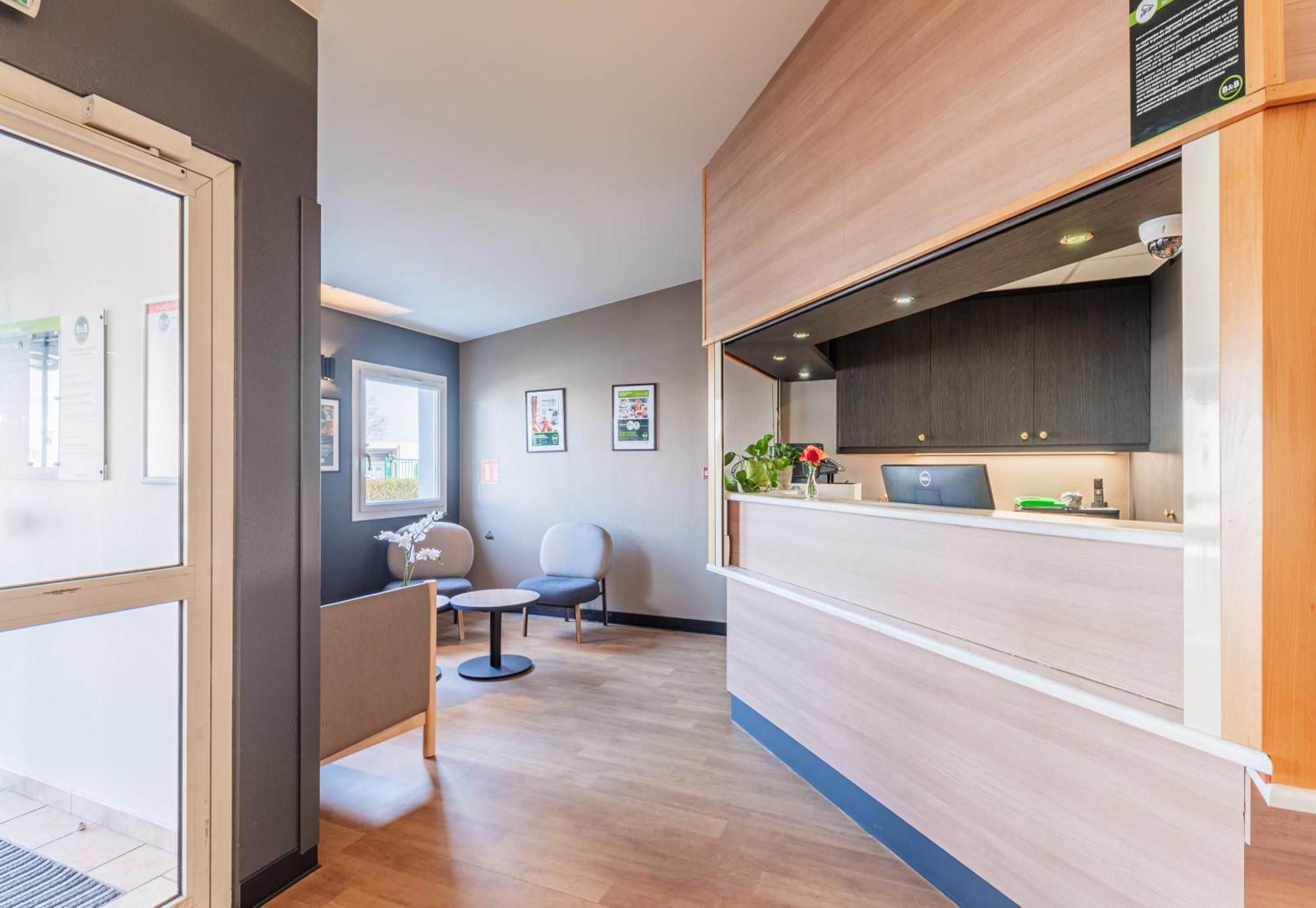 Hotel Strasbourg Aeroport 2*