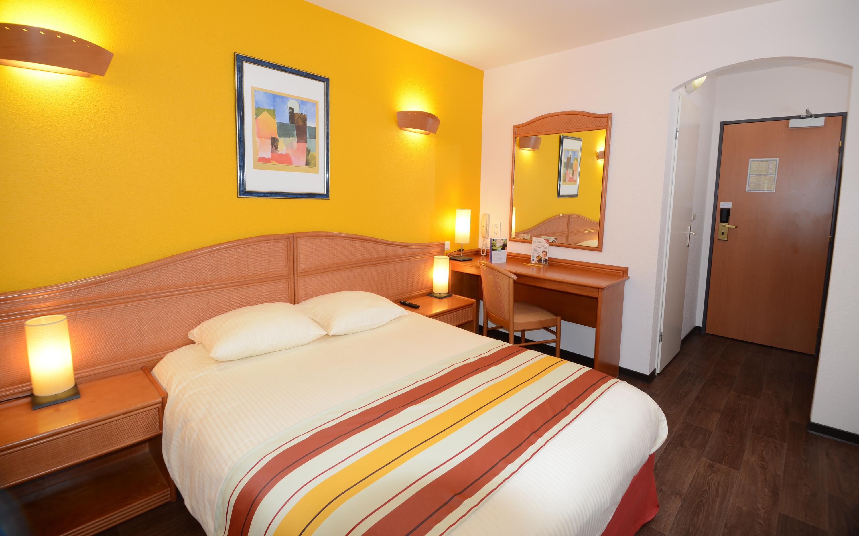 Roi Soleil Strasbourg Aéroport Hotel Holtzheim